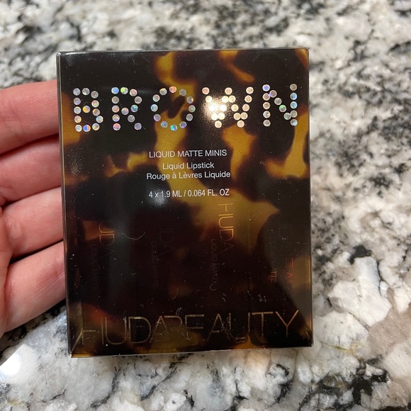 HUDA BEAUTY Other - HUDA Brown Liquid Matte minis